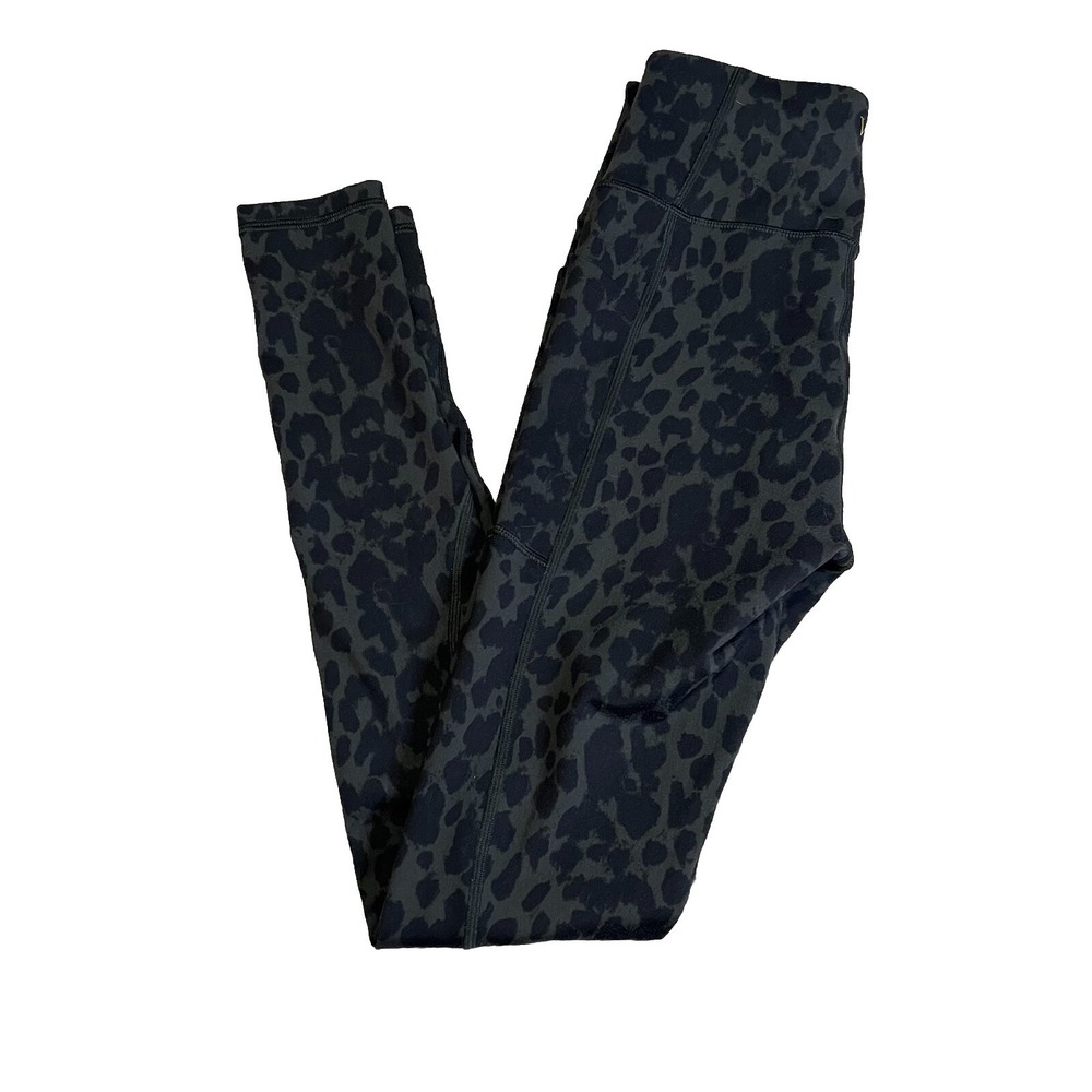Victoria's Secret Incredible Essential High‎ Rise Legging Size 4 Green Cheetah